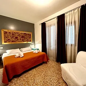 Apartment Grimaldi Cannaregio, Venedig